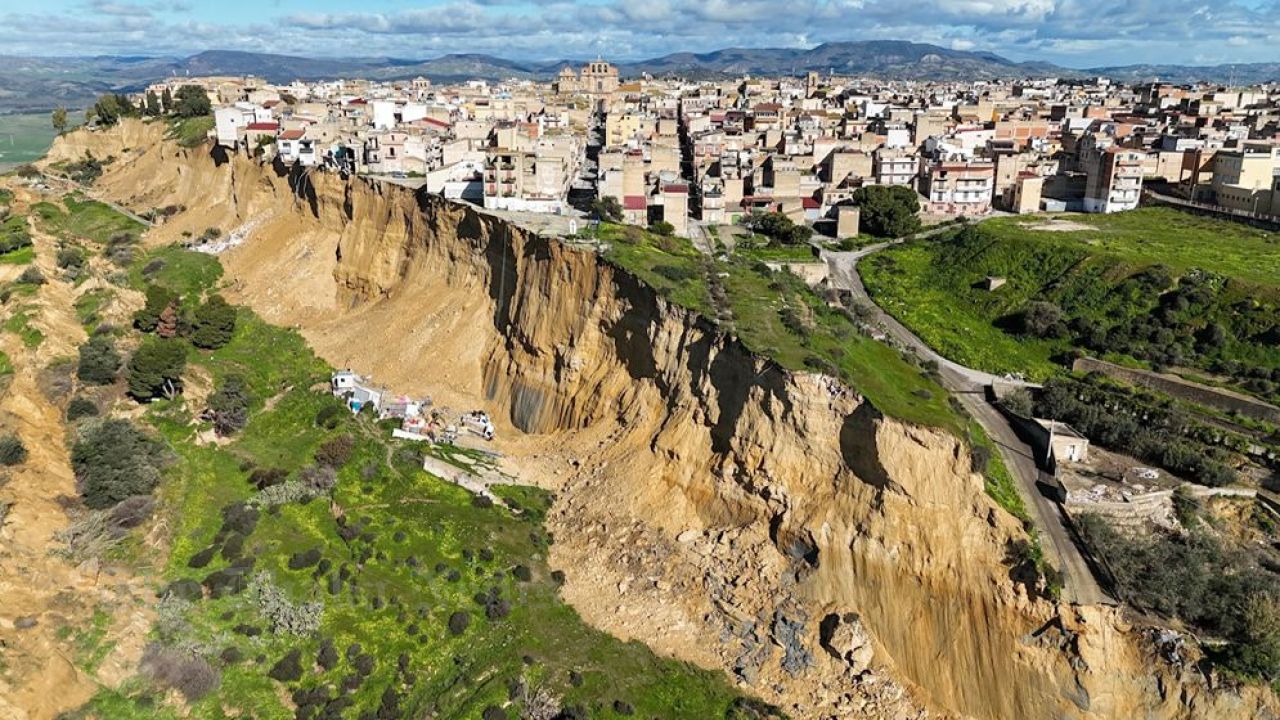 Landslide Hits Sicily in Italy, State of Emergency Declared