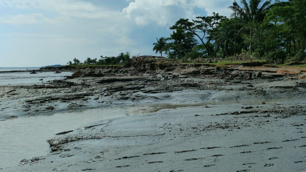 Hatiya Ravaged by River Erosion, Development Exists Only on Paper